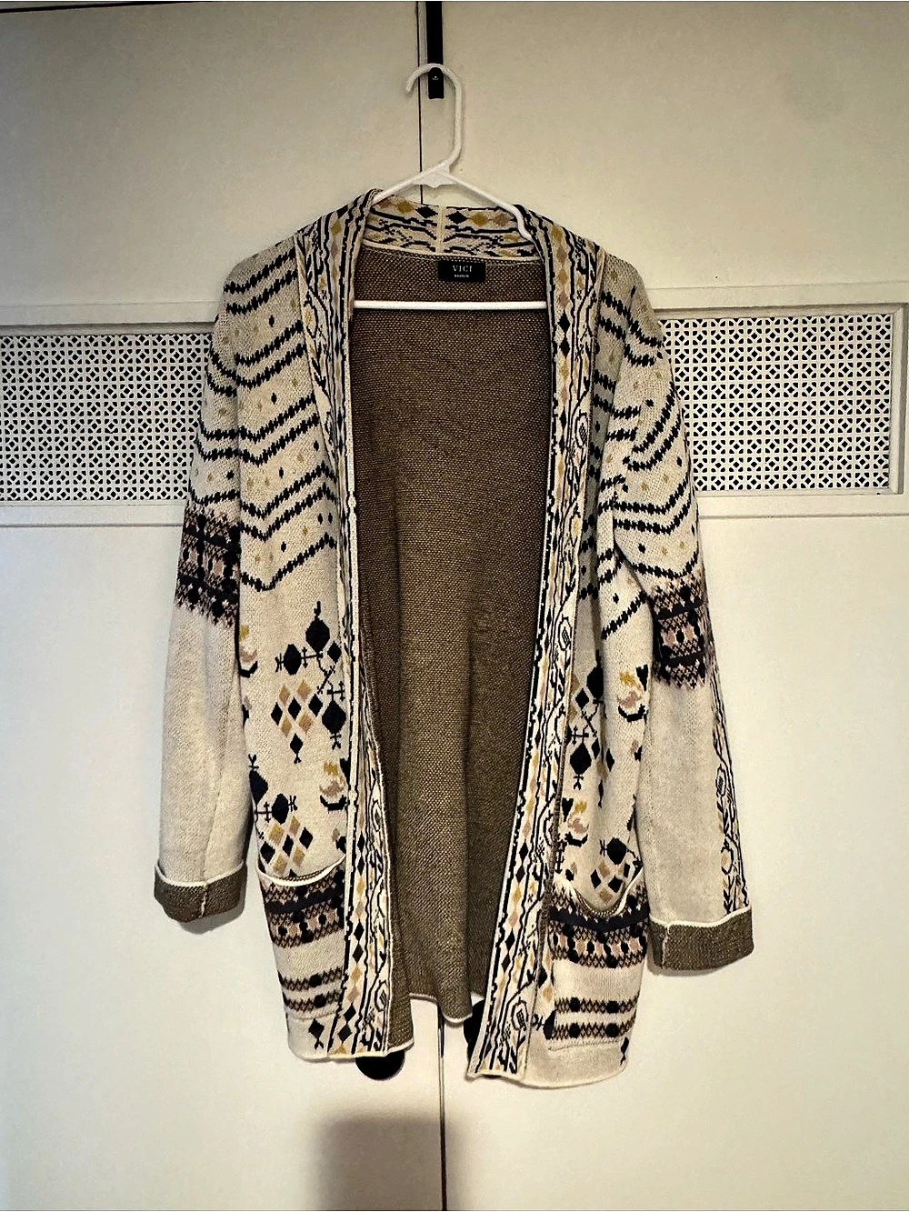 VICI Women's Geometric Cardigan Cream & Brown Medium Like New